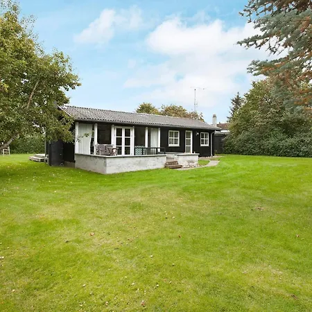 Hébergement de vacances 4 Star In Dronningmølle
