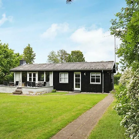 Ferienhaus 6 Person In Dronningm Lle Dronningmølle